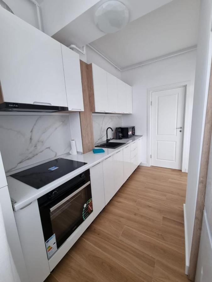 Ferienwohnung Blue Apartament Mamaia Nord Năvodari Exterior foto